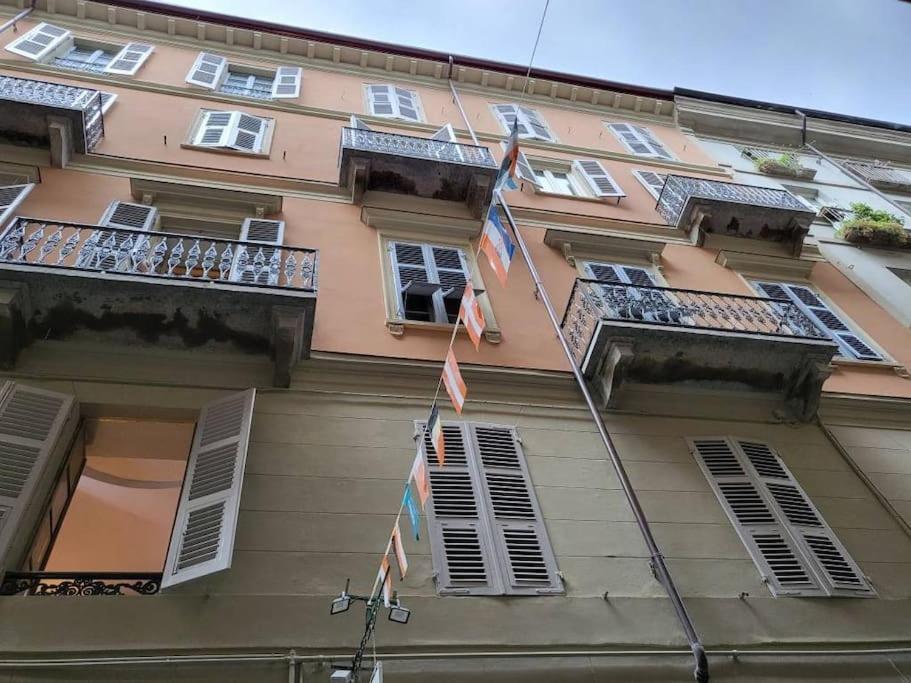 Ferienwohnung Mansarda Di Charme Con Vista Turin Exterior foto
