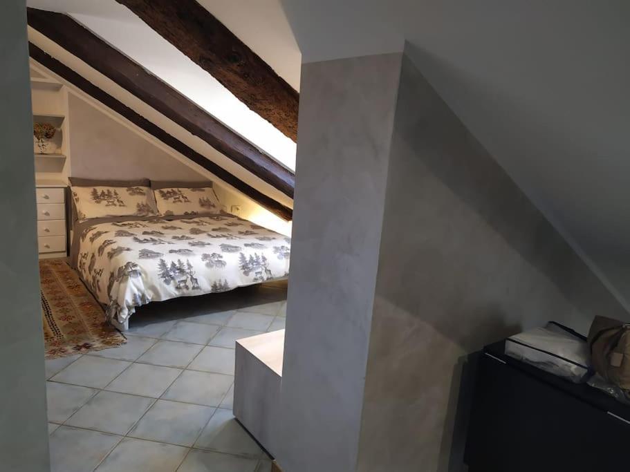 Ferienwohnung Mansarda Di Charme Con Vista Turin Exterior foto