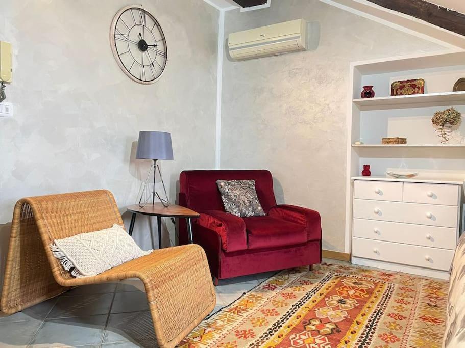 Ferienwohnung Mansarda Di Charme Con Vista Turin Exterior foto